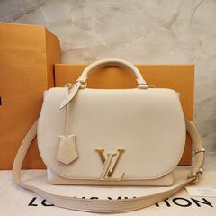 루이비통 M55060 볼타 탑 핸들 토트 겸 숄더백